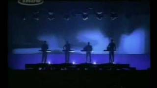 Kraftwerk - Les Mannequins - Os Manequins (subtitled) - São Paulo - Brazil - 2009