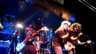 Frontiers performing &quot; Fat Girl (Thar She Blows) &quot;.(Explicit version)