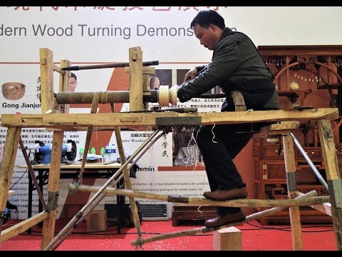 2016 World Wood Day Regional Event in China - Traditional & Modern Wood Turning Demonstration