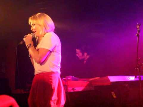 Heli Kajo - Barcelona @ Henry's Pub, Kuopio 9.11.2012