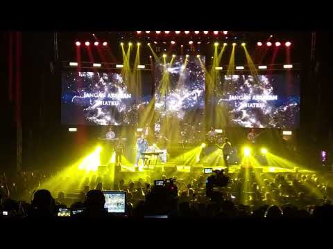 Andmesh Kamaleng - Anugerah Terindah (Live at Plenary Hall, Kuala Lumpur Convention Centre)
