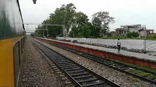preview picture of video '22408 ANVT-BSB Garibrath Express departing from Amethi Railway station'