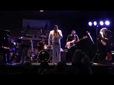 Elvis - Paul Ritchie 3