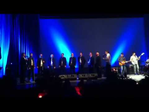 Muska klapa Kolapjani i grupa Rusway