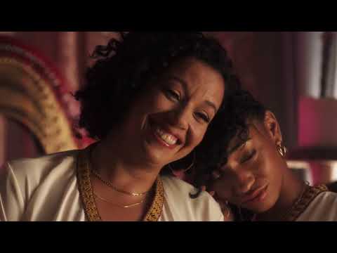 Creepshow 2019   S03E04   Stranger Sings ∕ Meter Reader