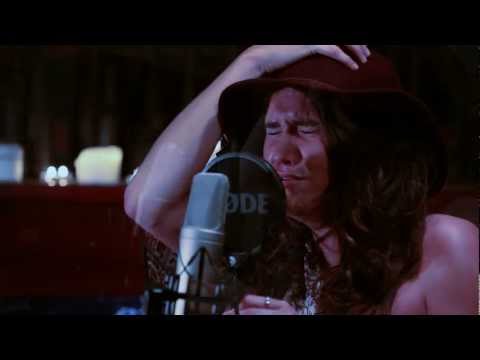 Alisa Fedele "I'm Yours Tonight" Live at JB Studio