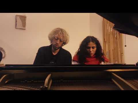 Johan Lenox - Momentary Bliss (feat. 070 Shake)