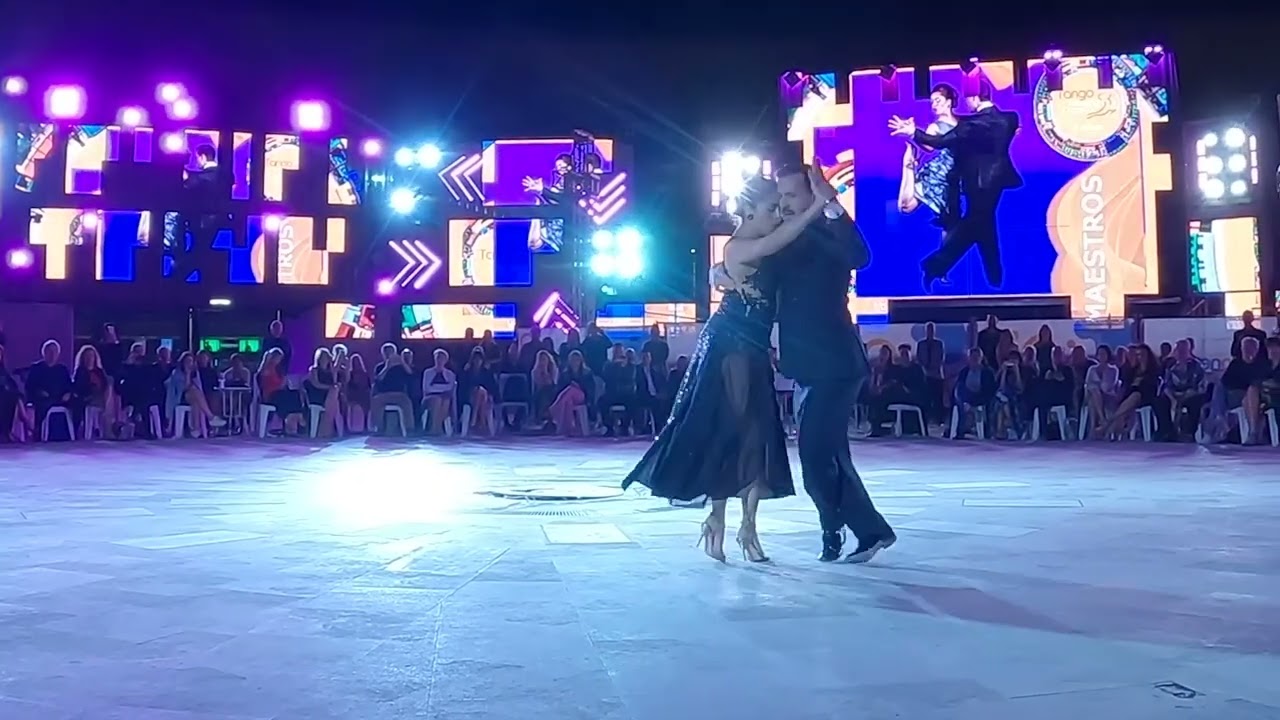 Vanesa Villalba  y Facundo Piñero / Tango Meeting Caserta 2023 3/4
