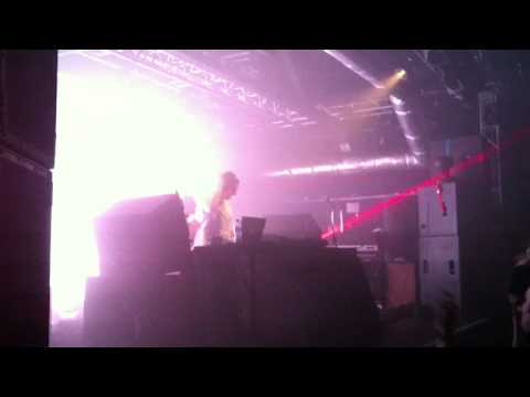 Above & Beyond play New Arty - Open Space @ O2 Liverpool