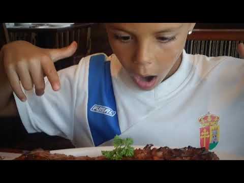 Izan Morán. Escuela Velilla, Atlético Velilla, Real Madrid, Alcalá, Moratalaz... Benjamín/Alevín.