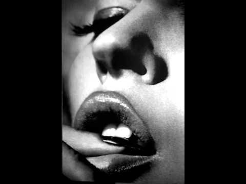 Claude Vonstroke vs  Greg Jeroenski & Roog   Twisted Detroit troyan's bootleg