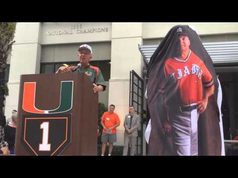 Statue dedication for UM legend Ron Fraser