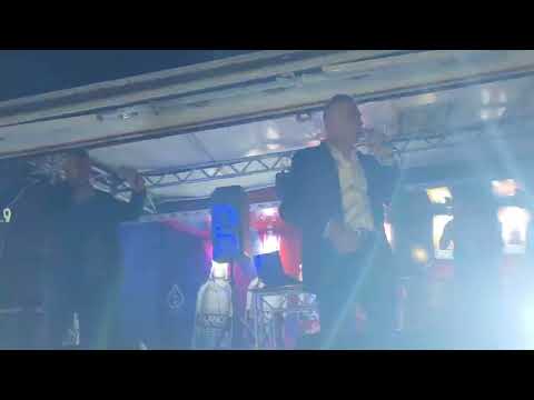 EL MIL AMORES – EN VIVO | Luis Ramírez El Mil Amores