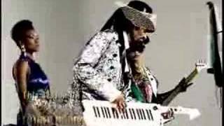 Snoop Dogg&#39;s Super Teaser