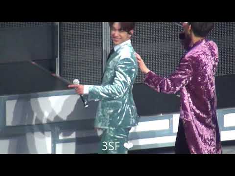 [FANCAM] 171222 GOT7 JAPAN TOUR 'TURN UP' 보틀플립 유겸아ㅏㅏㅏㅏㅏ(Full ver.)