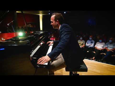 I'D RATHER DRINK MUDDY WATER - Duke Seidmann with the Chris Conz Trio