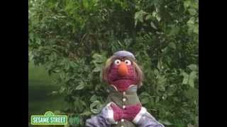 Sesame Street: Romeo and Alphabet with Telly