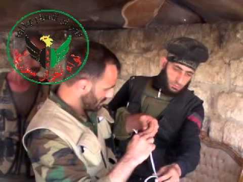 تجهيز الألغام والعبوات الناسفة لإستهداف تحركات ونقاط قوات النظام من قبل لواء أحرار سورية