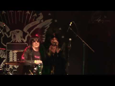 MELONES "Durango 95" & "Teenage Lobotomy" (Ramones Cover) @Punk & Disorderly Festival 2023
