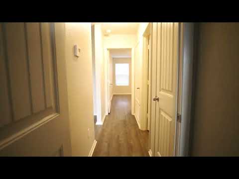 Move in special $900!! Beautiful 3 bed / 2 bath home - Nettleton!! property video