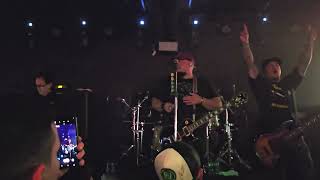 Raimundos - Opa! Peraí, Caceta / 20 e Poucos Anos - Ao Vivo em Curitiba [2024.07.12]