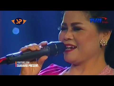 RORO MENDUT PRONOCRITO (Cover) ~ SUHINI Feat JONI G ^_^ CS. SRGK DTBFC