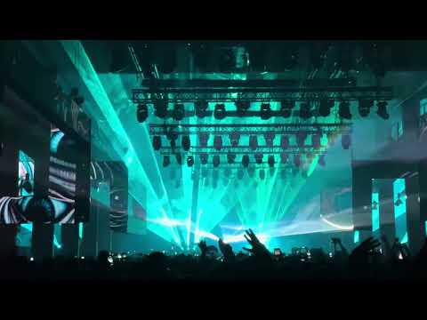 Hernan Cattaneo dropping Felipe Garcia - Foggy Days (Berni Turletti Remix) at Forja 2024