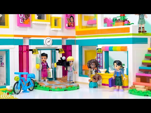 Heartlake International School 📚 Lego Friends build & review