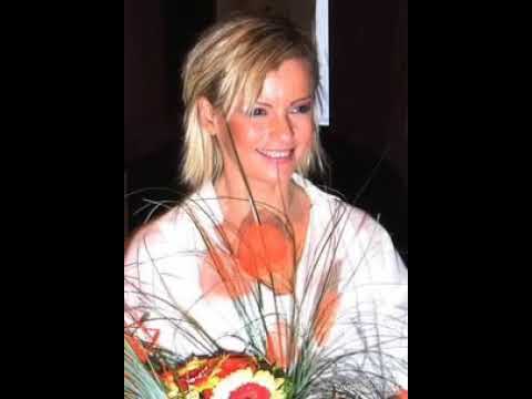 History of Czech singer and actresses Iveta Bartošová