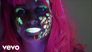 LELE XO - SugarDaddy (Lyric Video)