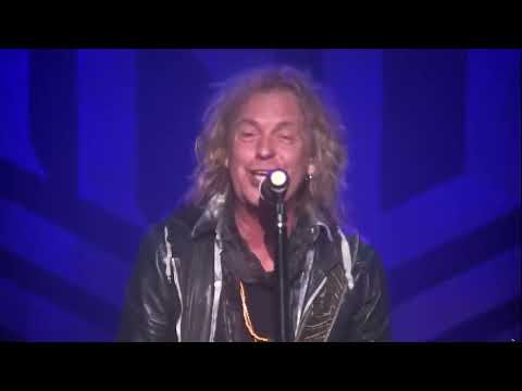Night Ranger ~ 35 Years And A Night in Chicago    2017