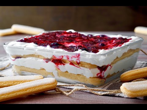 Tiramisù ai Frutti di Bosco Senza Uova