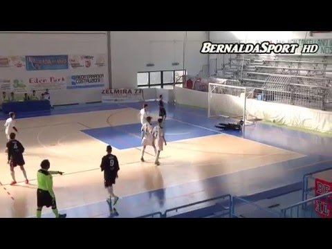 Bernalda Futsal - Invicta Mt  cat.Allievi 4 Giornata 6/12/2015 HD