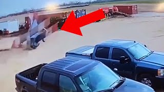 Plane Nearly Nosedives Into Cars - Daily dose of aviation