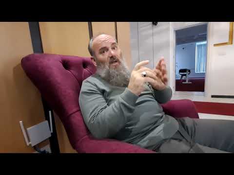 "Pritet të ndodhë një Tërmet i madh." - Hoxhë Bekir Halimi