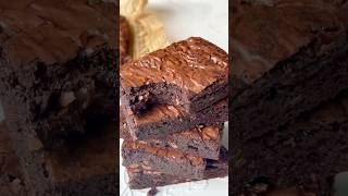 Download lagu Ultimate Fudgy Brownies Recipe | Gooey, Chewy & Irresistible! mp3