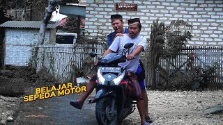 Download lagu MADURA LUCU.///BELAJAR SEPEDA mp3