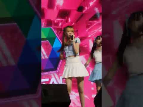 Fancam​ Maysa​ CMJtrainee​ -​ Akishibu​ Way 4K​ 10Jun22