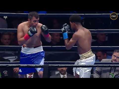1st-round Knockout//Gary Antuanne Russell vs. Jose Arturo Esquivel//Highlights
