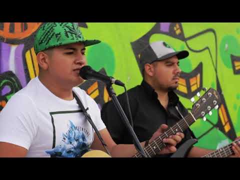 De Periodico Un Gallito - Nuevo Orden (En Vivo)