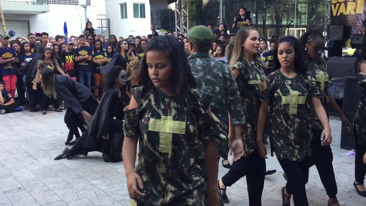 Coreografia “ a igreja vem” Anderson Freire