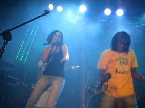 SmokeDaCrack Off i Sun El Familly, Kraków, Klub Kwadrat Part 3.AVI