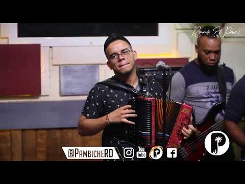 El Chamakito Acordeon Con El Cuarteto Tierra Adentro - Los Suarez