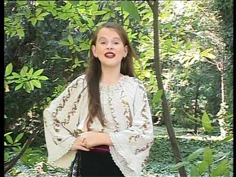 OANA NEACȘU - Pe lume-s cea mai bogată