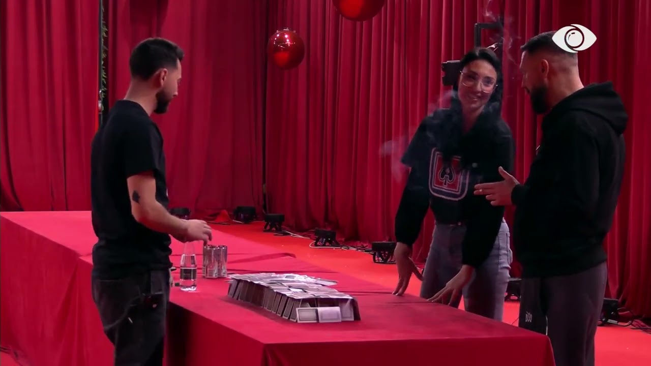 Selin krijon me letra bixhozi 'Mal viktima'