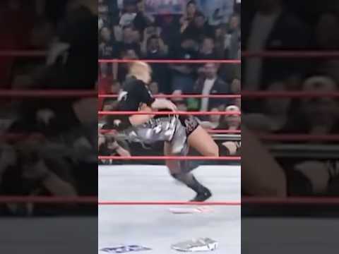 Rhyno’s Gore To Spike Dudley 😳