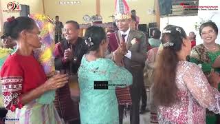 Download lagu The bride's entourage gives Pear Rice and Marmeme to the bride #FrengkiMaradonaManurung & Nuriaty... mp3 Download lagu The bride's entourage gives Pear Rice and Marmeme to the bride #FrengkiMaradonaManurung & Nuriaty... mp3