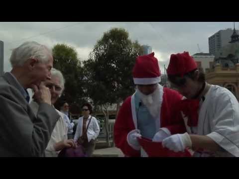 Crappy Gift Christmas Drive - Experiment Un-Aired Footage (from The Silic & Lee Show 1.3)