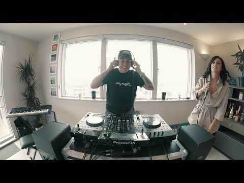 Jess Bays feat. Lily McKenzie - 'Back & Forth' Live