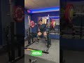 SQUATTING 403LBS LIKE NOTHING